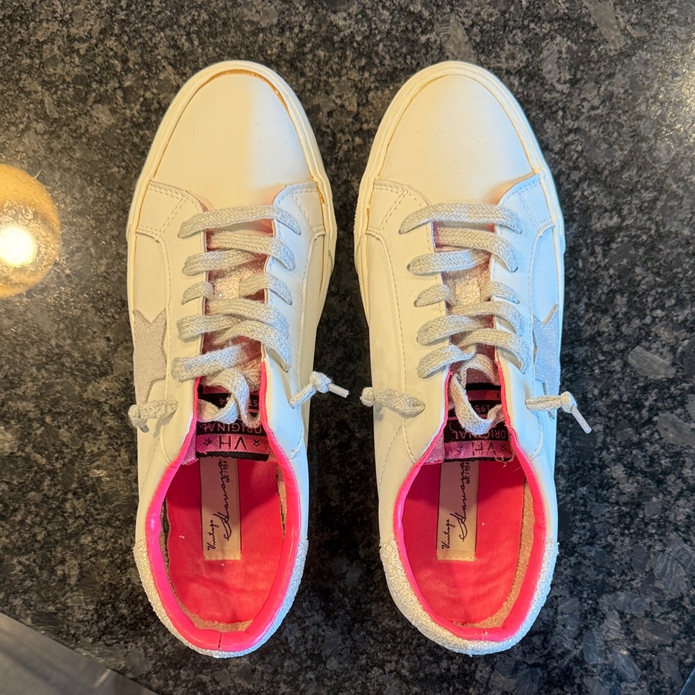 Vintage Havana White and Pink Women's Sneakers